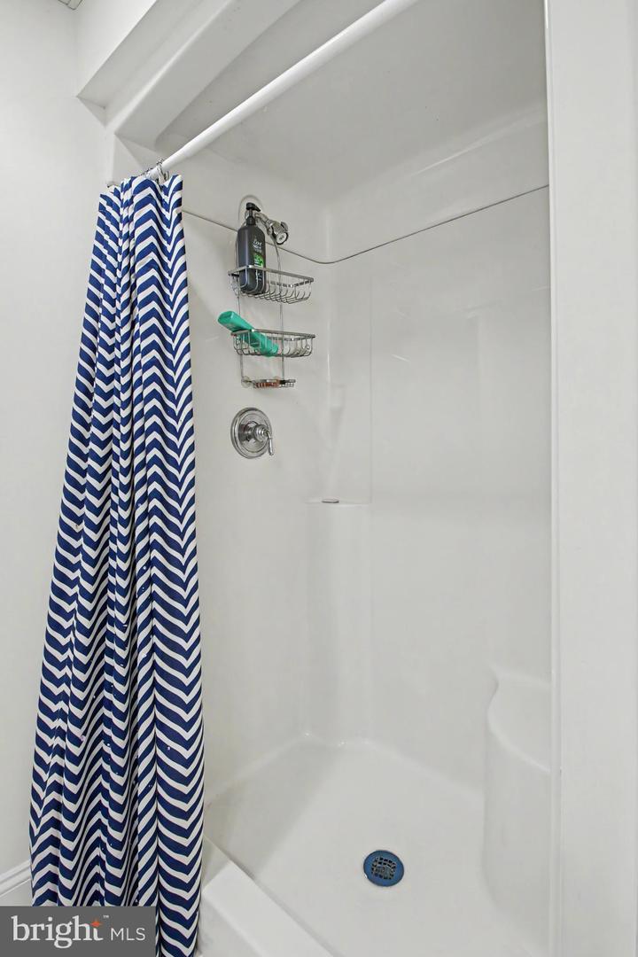 105 Nathaniel Ln Property Photo 65