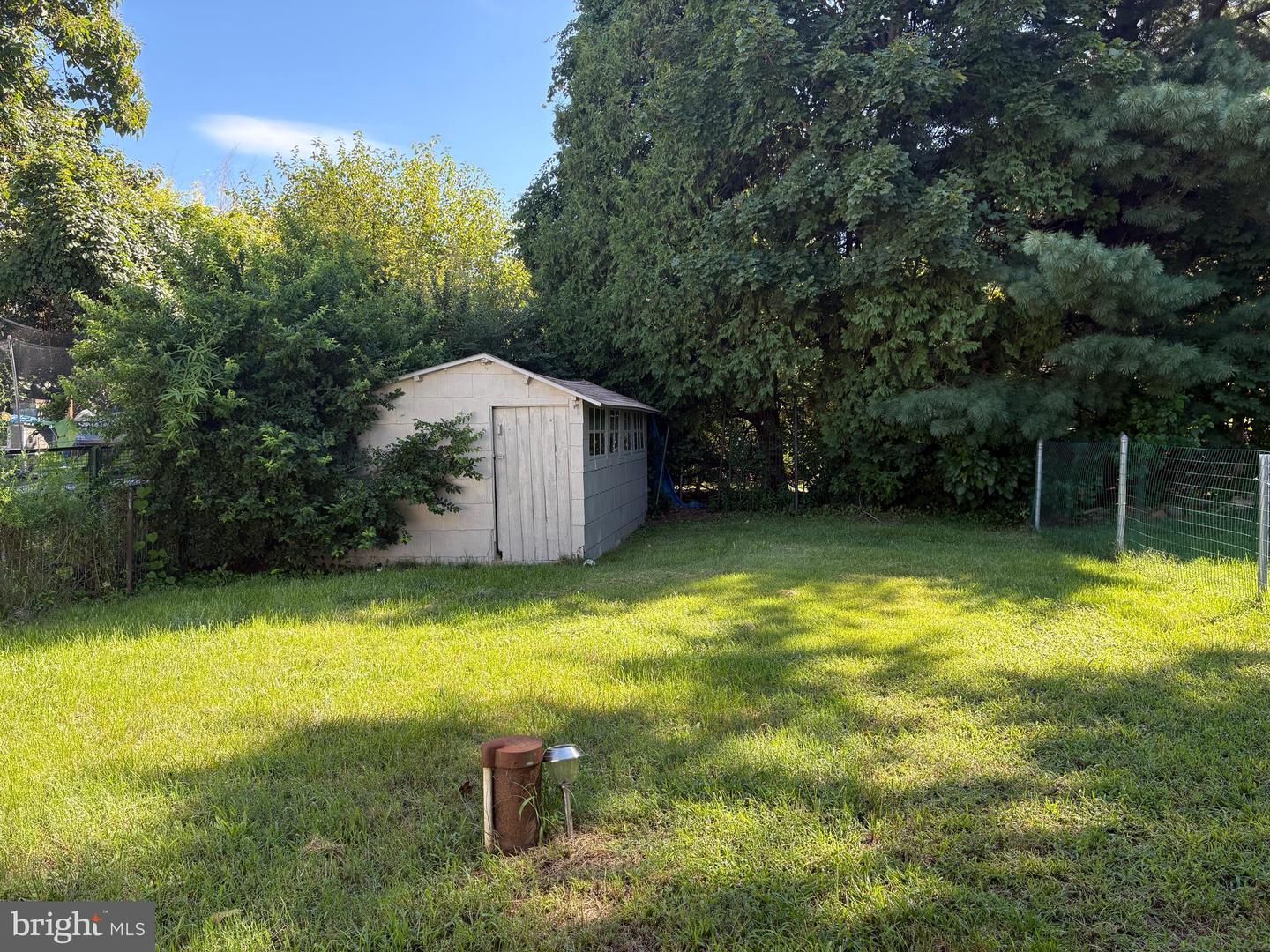 35 S Park Ave Property Photo 24