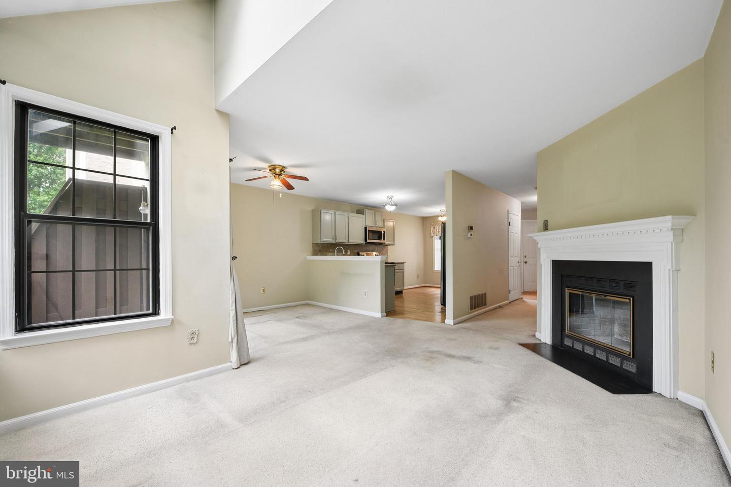 797 Brettingham Ct #706d Property Photo 9