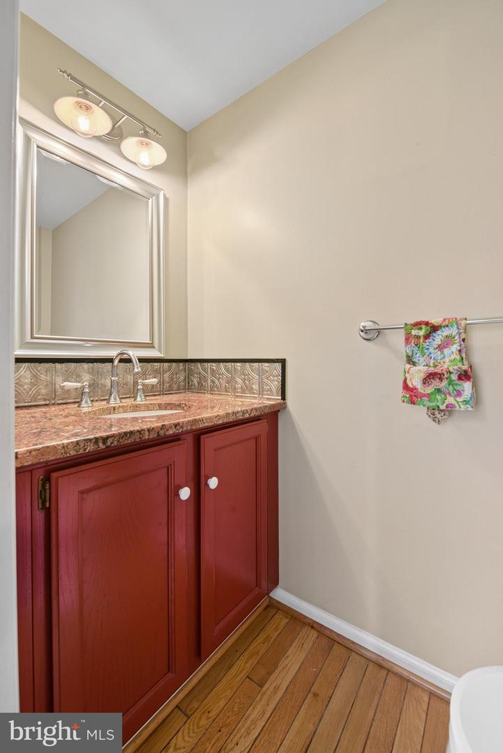 797 Brettingham Ct #706d Property Photo 14