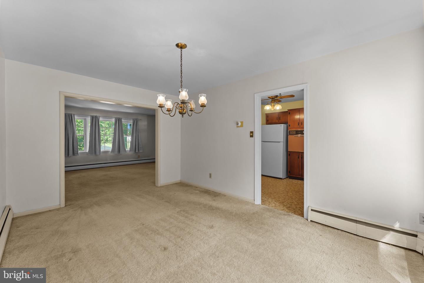 6 Clover Ln Property Photo 9
