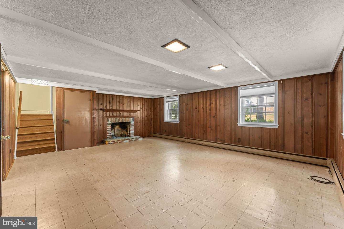 6 Clover Ln Property Photo 16
