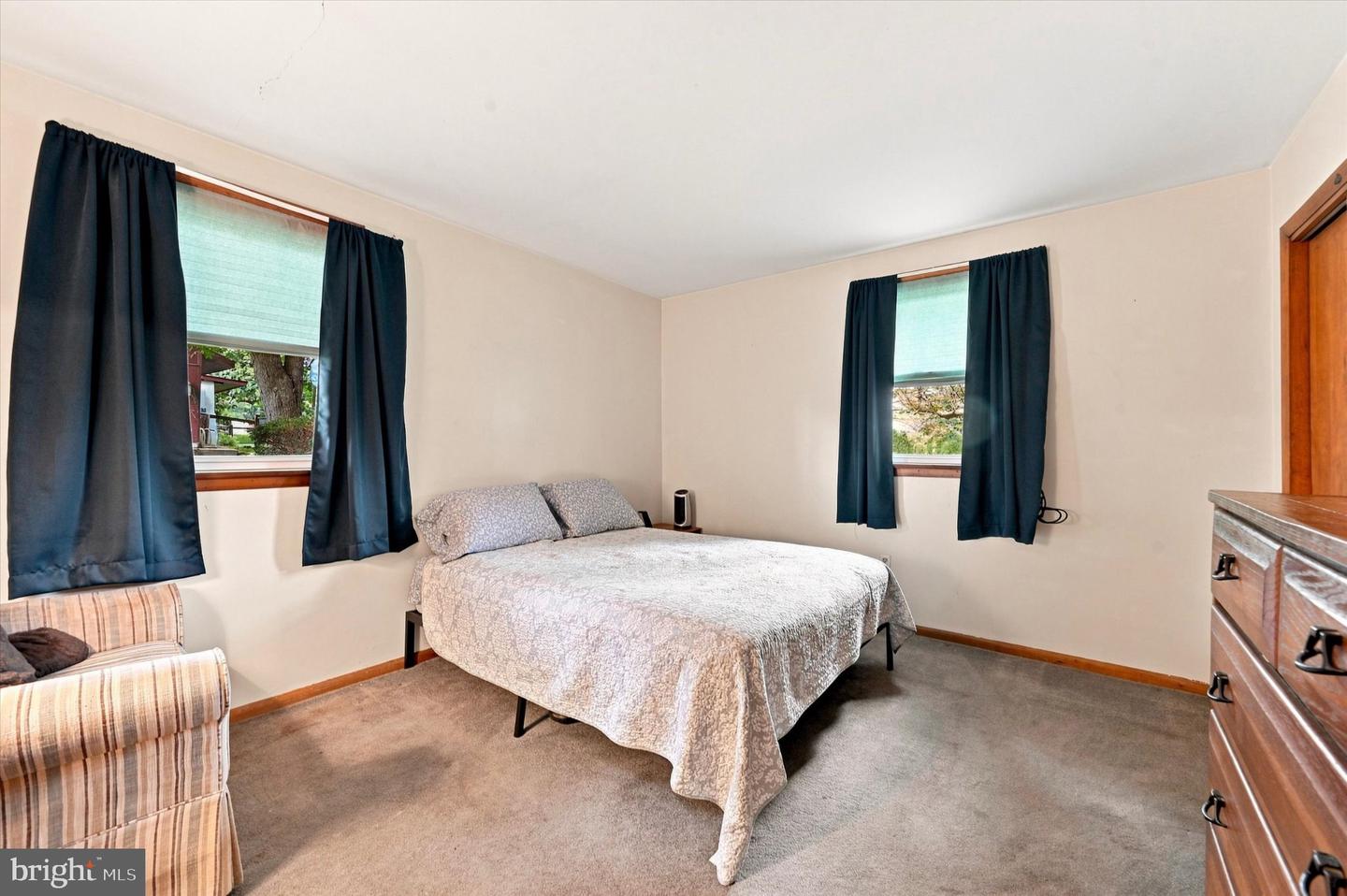 20 Hershey Ln Property Photo 10
