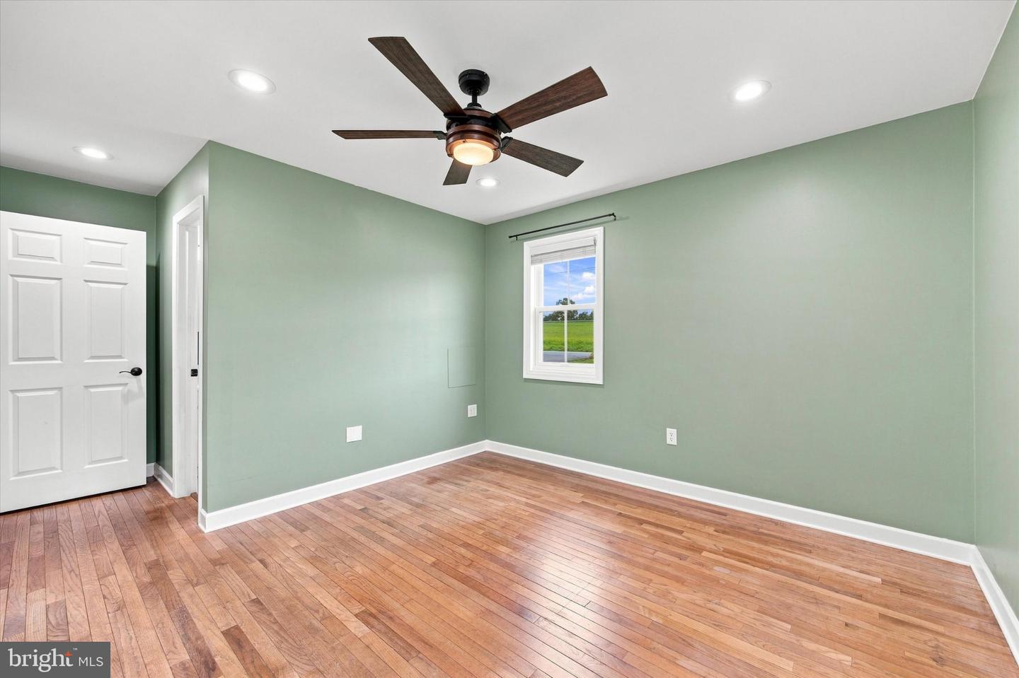 401 Zynn Rd Property Photo 15