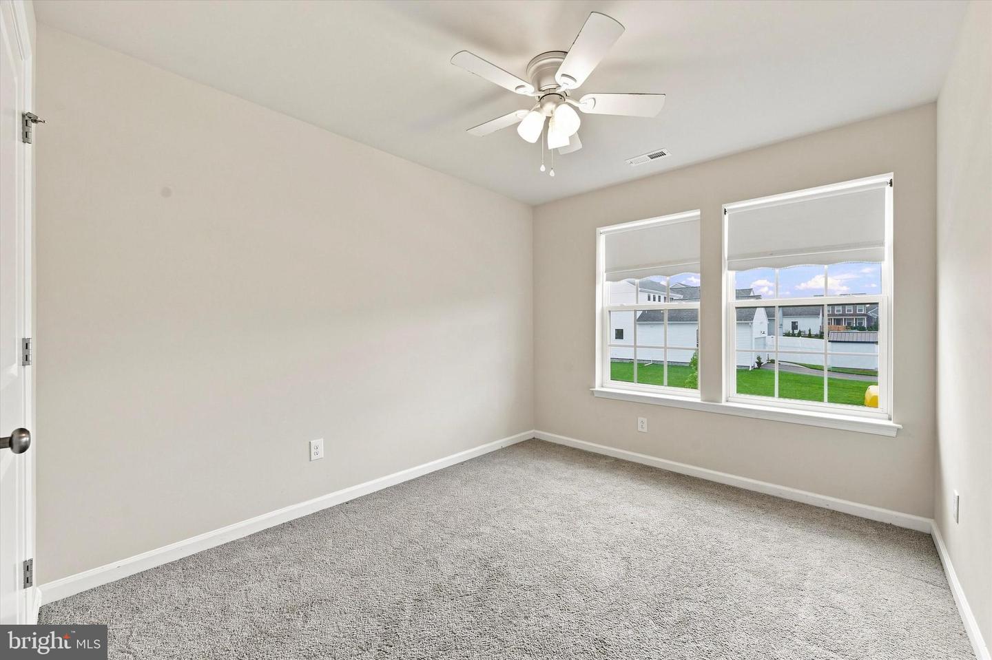 384 Trego Ave Property Photo 16