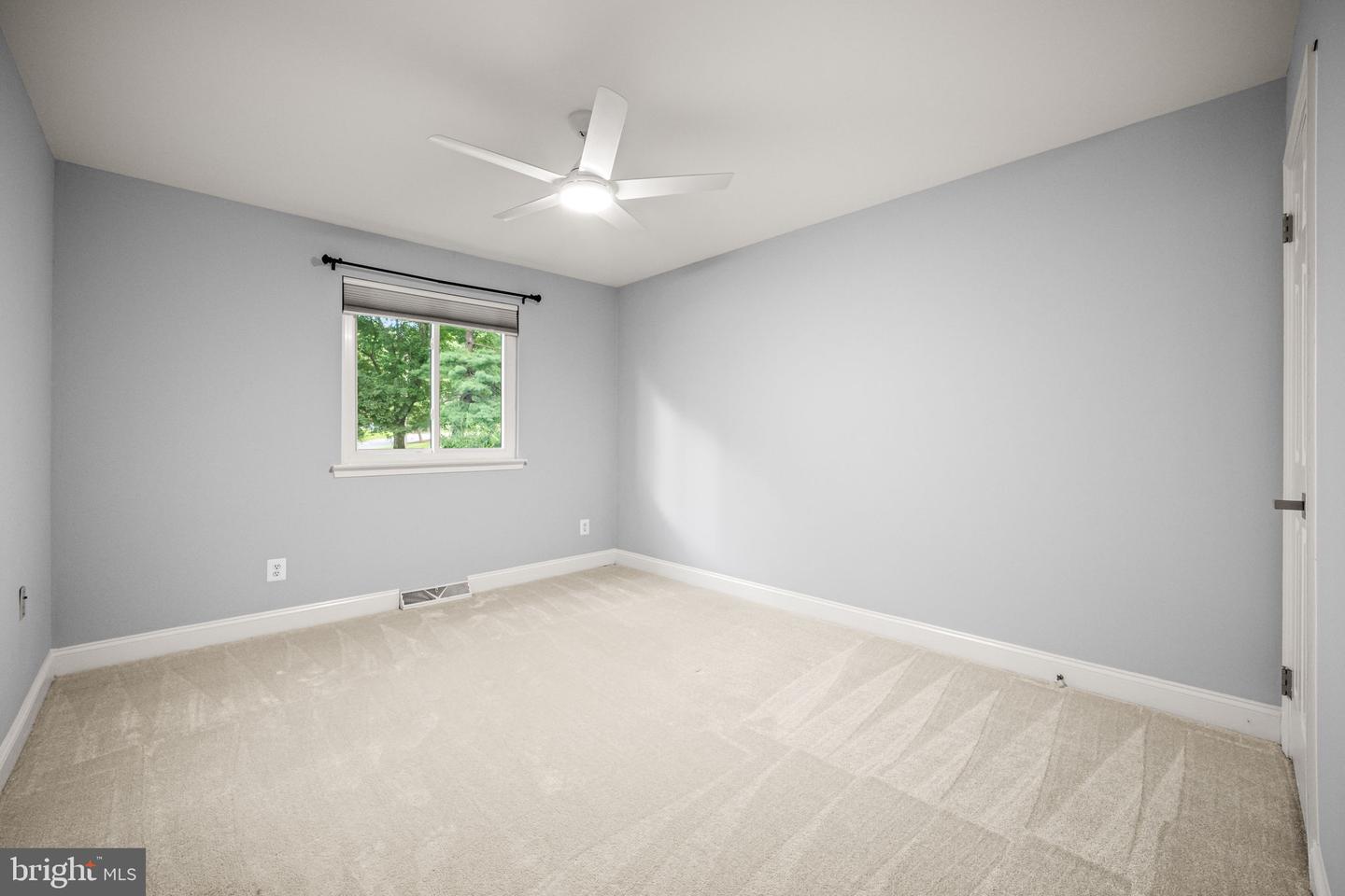 402 Danor Ct Property Photo 25