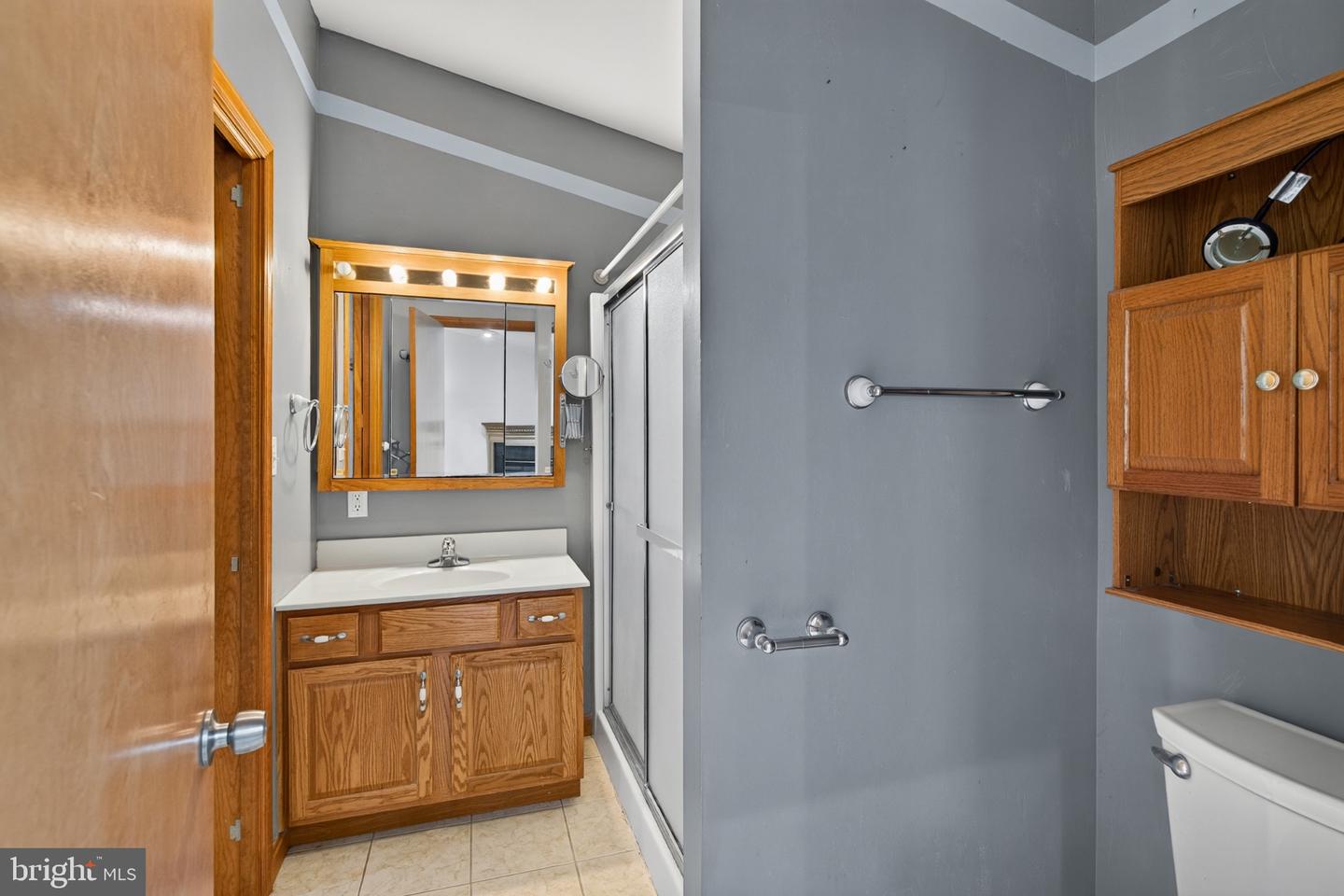 1299 Lone Eagle Rd Property Photo 18