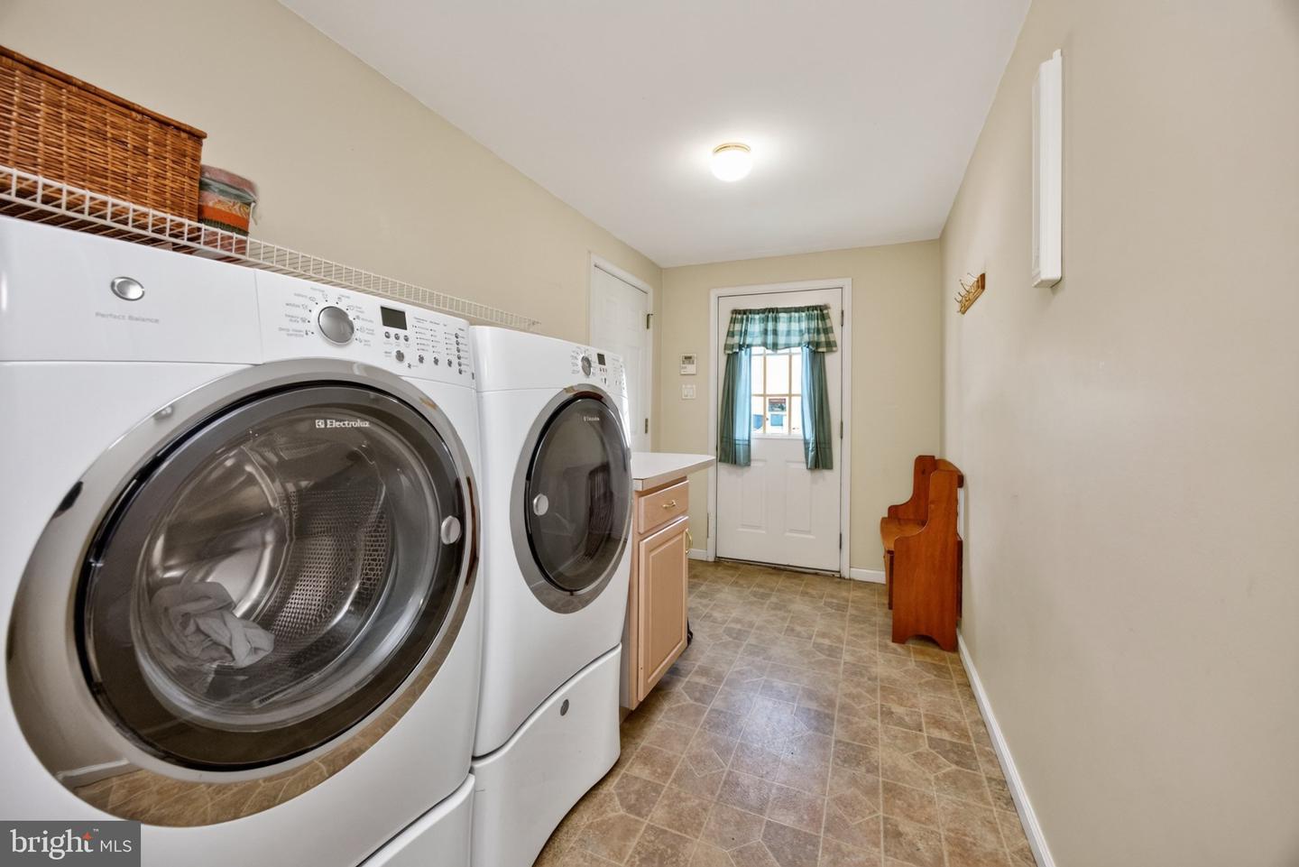 220 Waterway Rd Property Photo 19