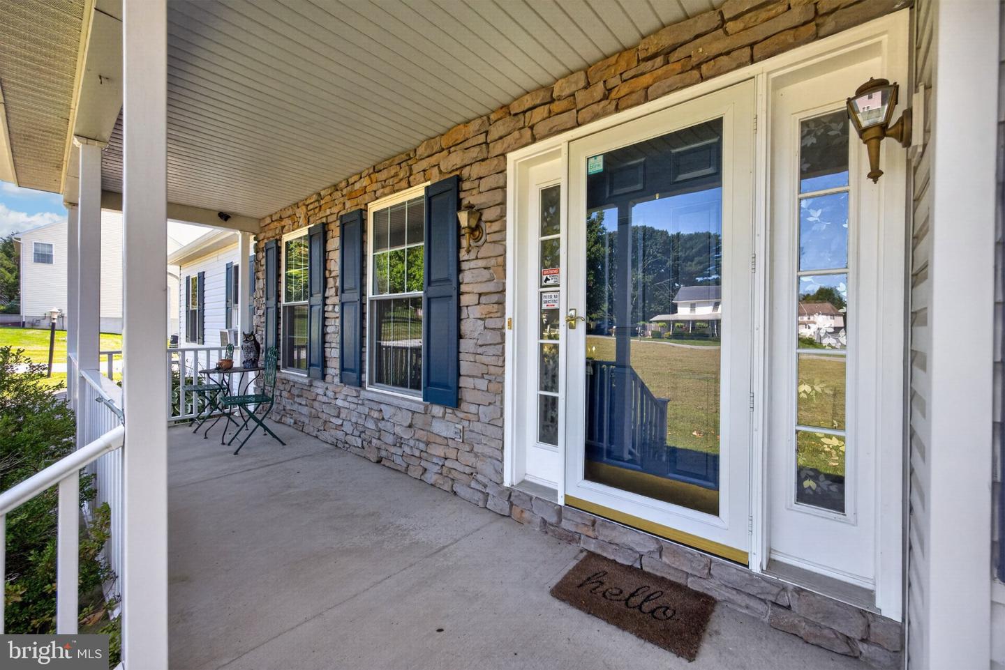 220 Waterway Rd Property Photo 34