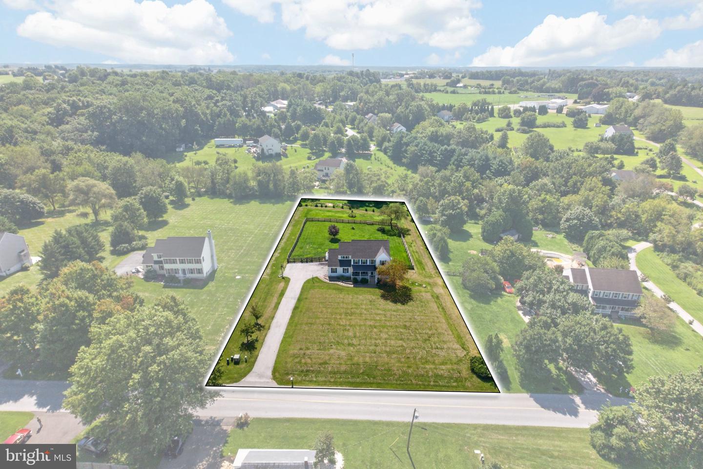 220 Waterway Rd Property Photo 36