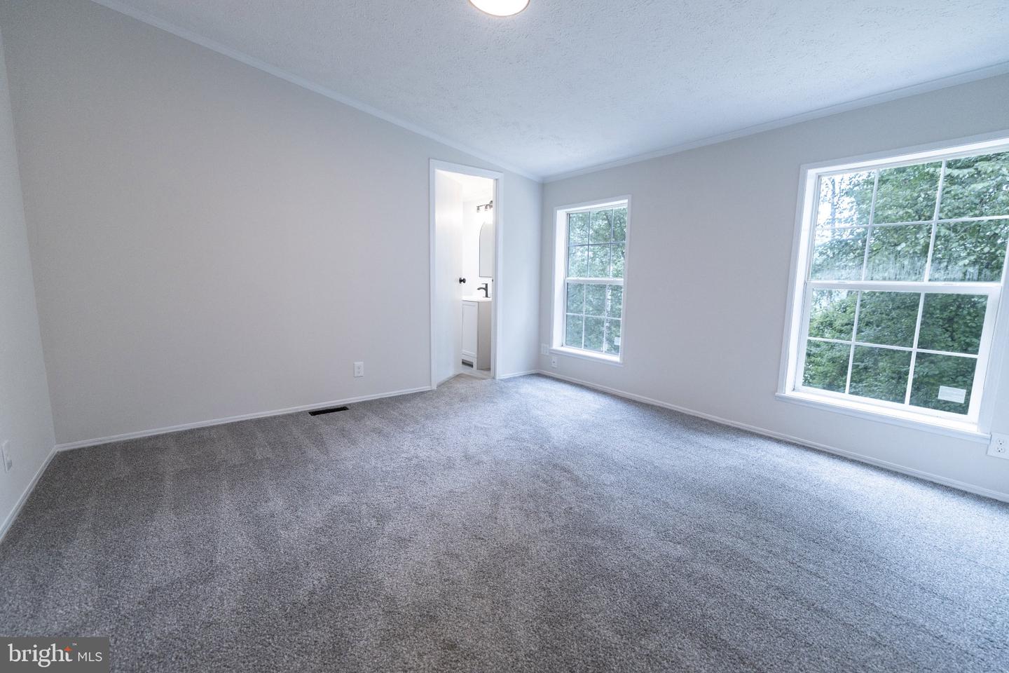 101 Ridge Ave Property Photo 7