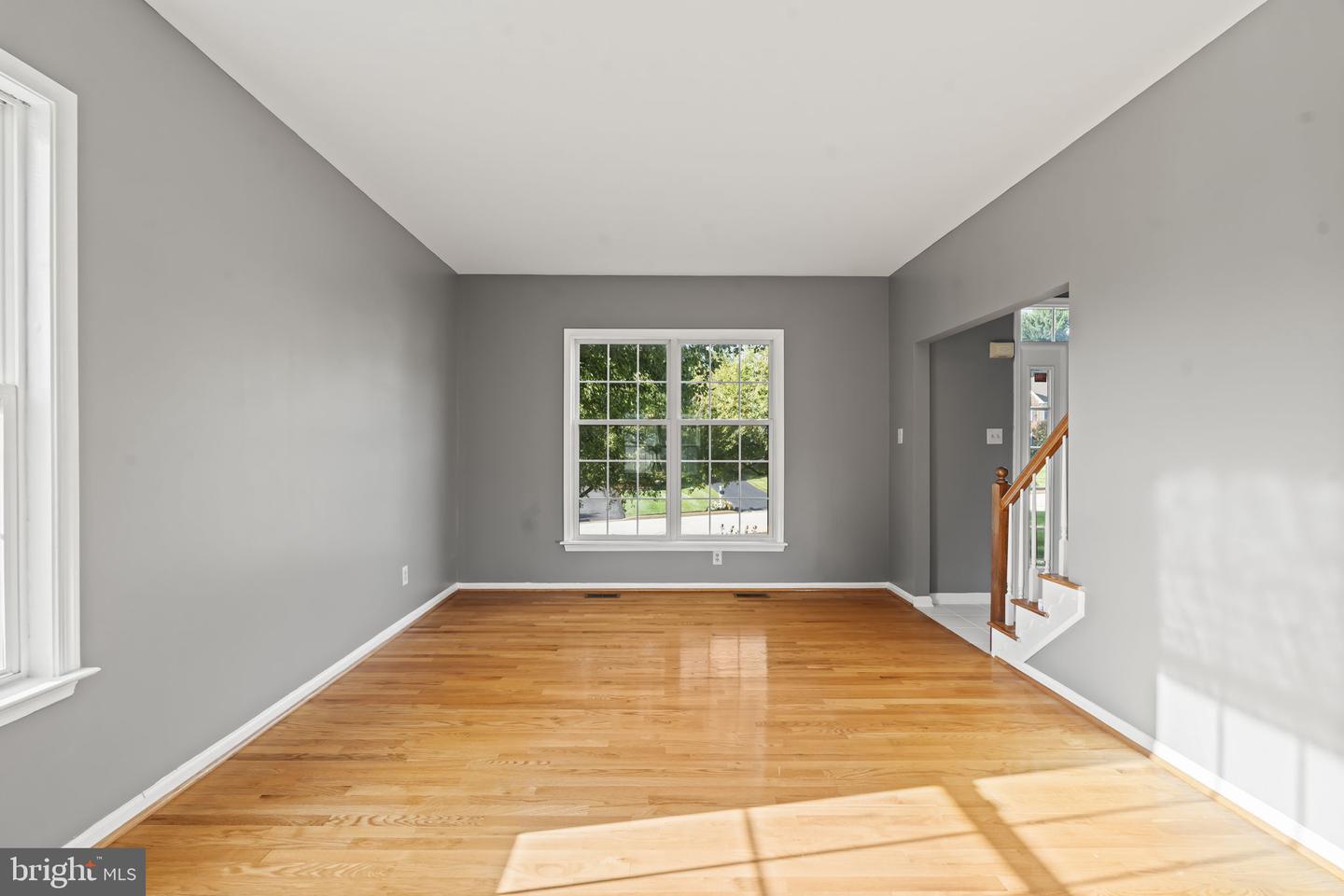1239 Hamilton Dr Property Photo 9