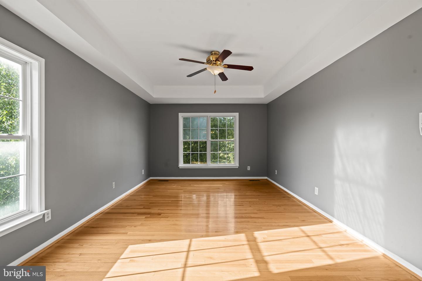 1239 Hamilton Dr Property Photo 21
