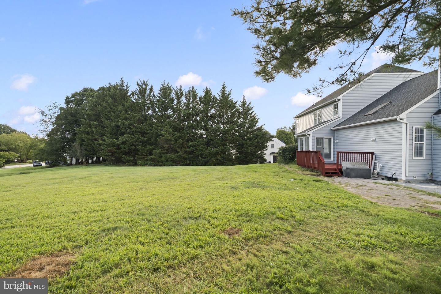 1239 Hamilton Dr Property Photo 43