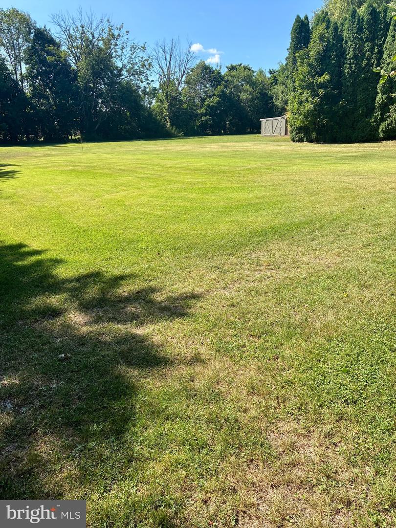 4040 Horseshoe Pike Property Photo 27