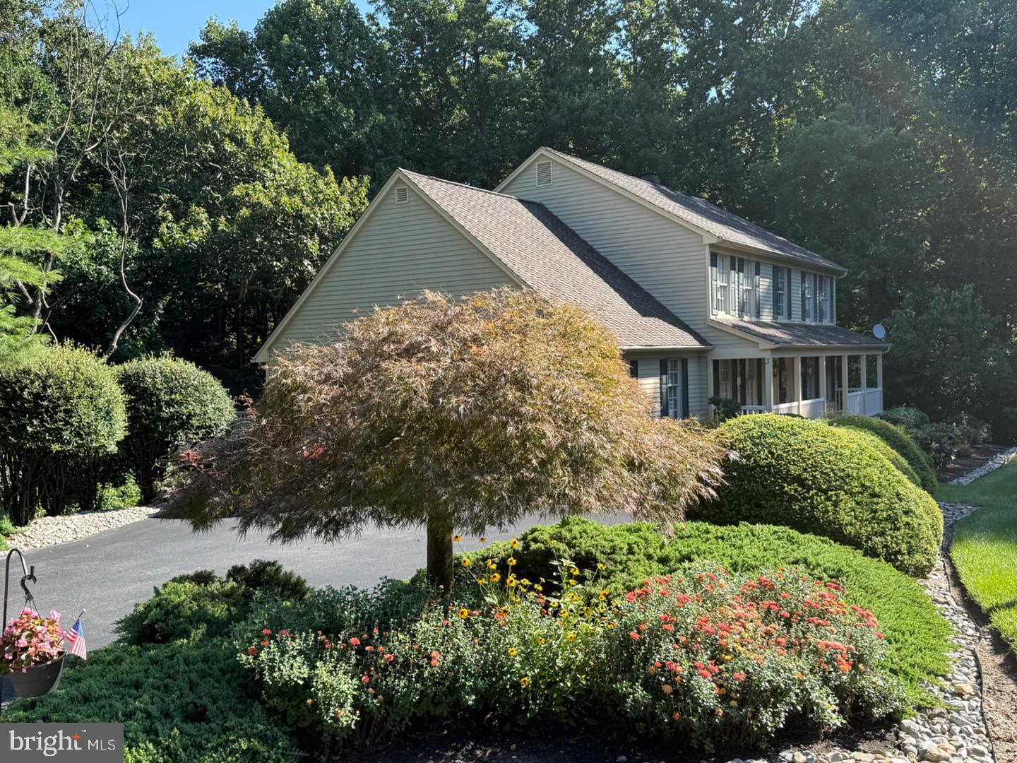 3 KINGS CT Property Photo 1