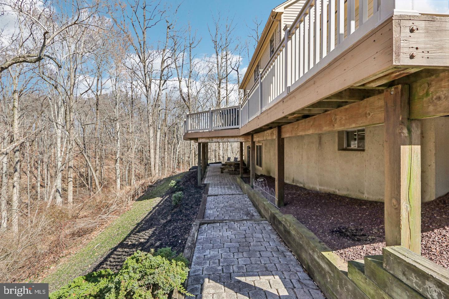 3 Kings Ct Property Photo 61