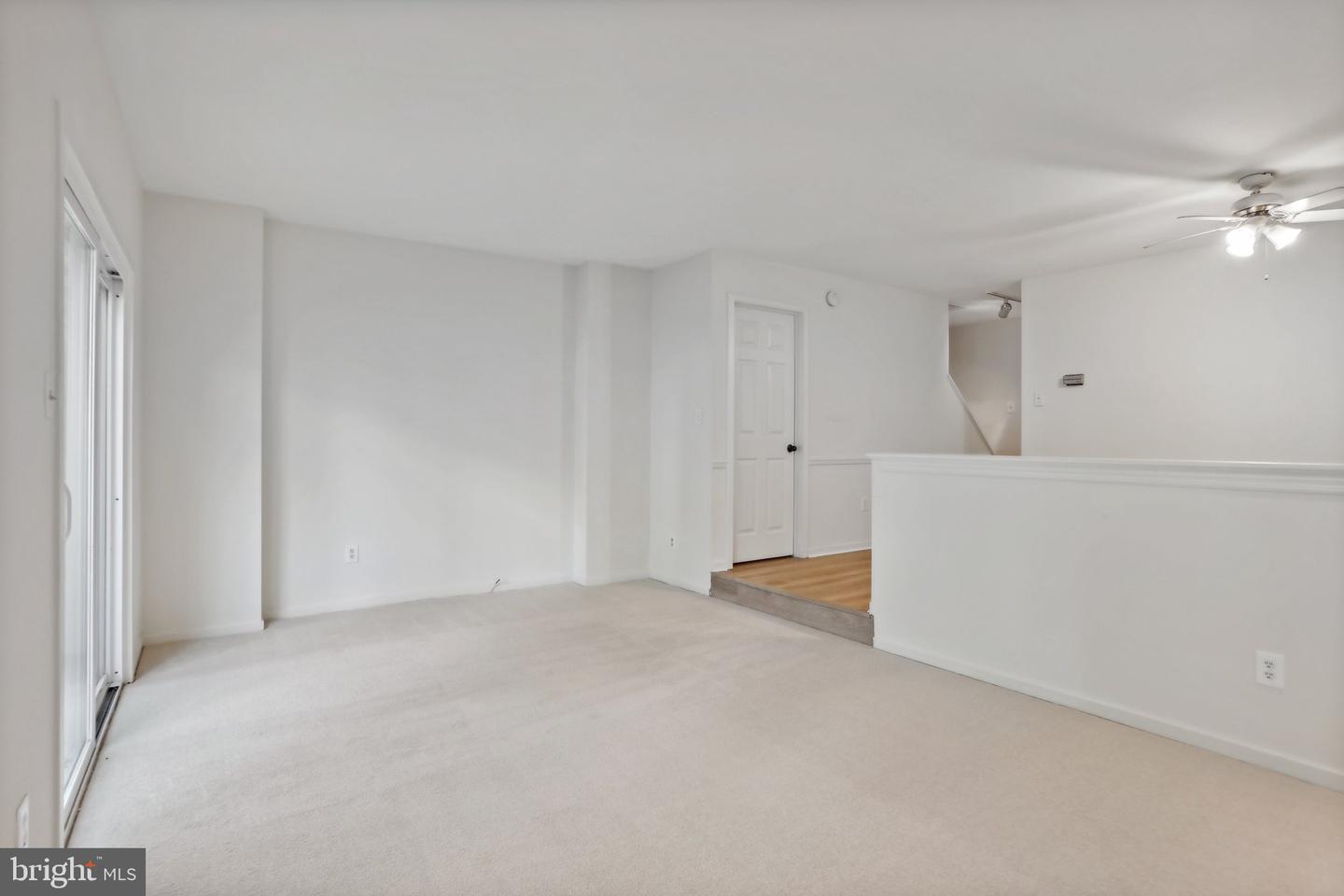 3202 Eaton Court Property Photo 5