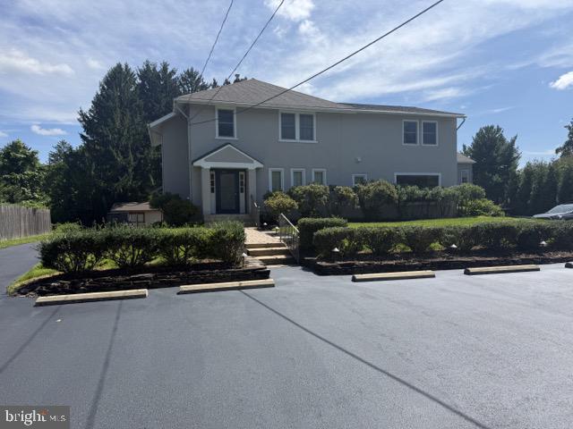 714 E Baltimore Pike Property Photo 2