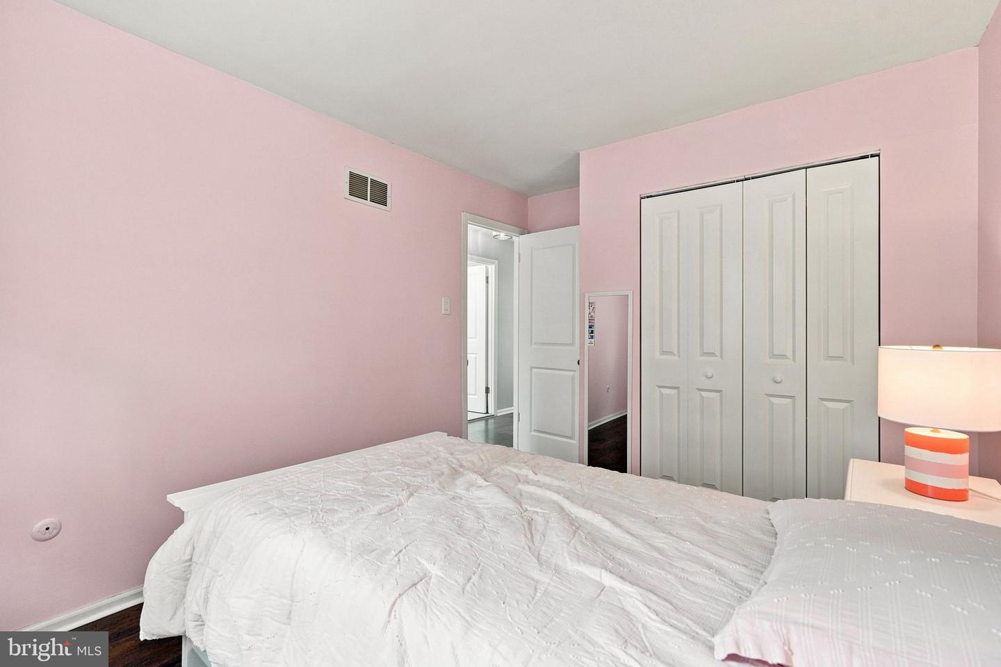 511 Coventry Ln Property Photo 21
