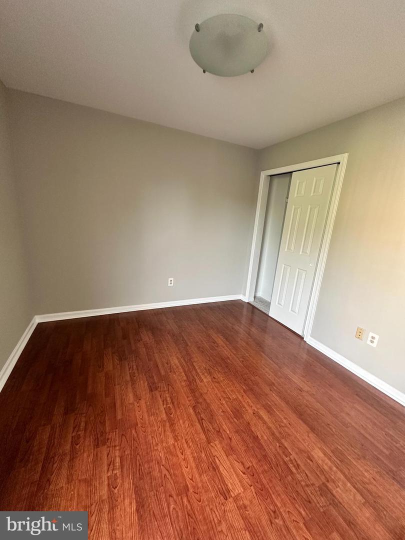 155 Weybridge Dr Property Photo 21