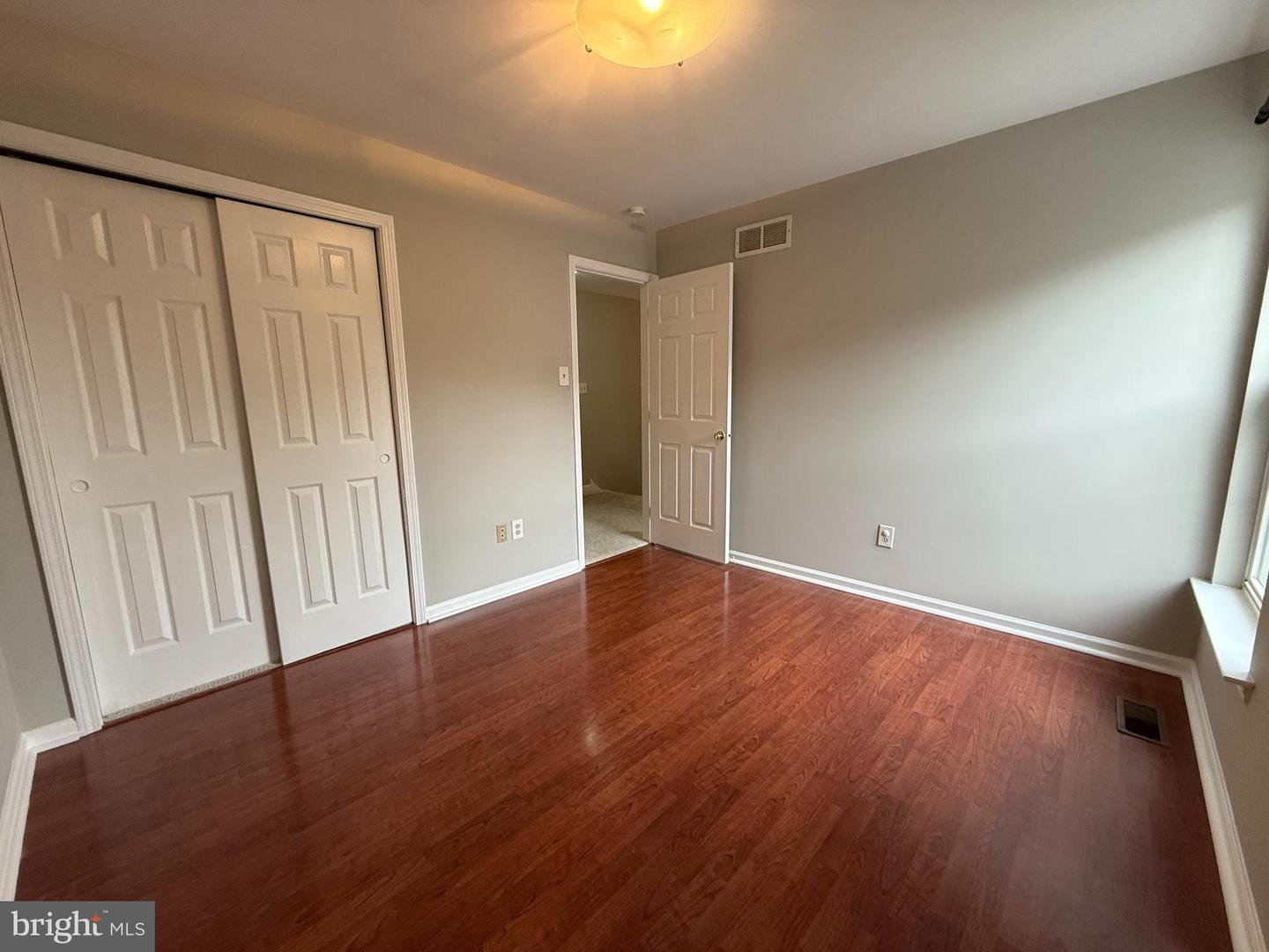 155 Weybridge Dr Property Photo 22