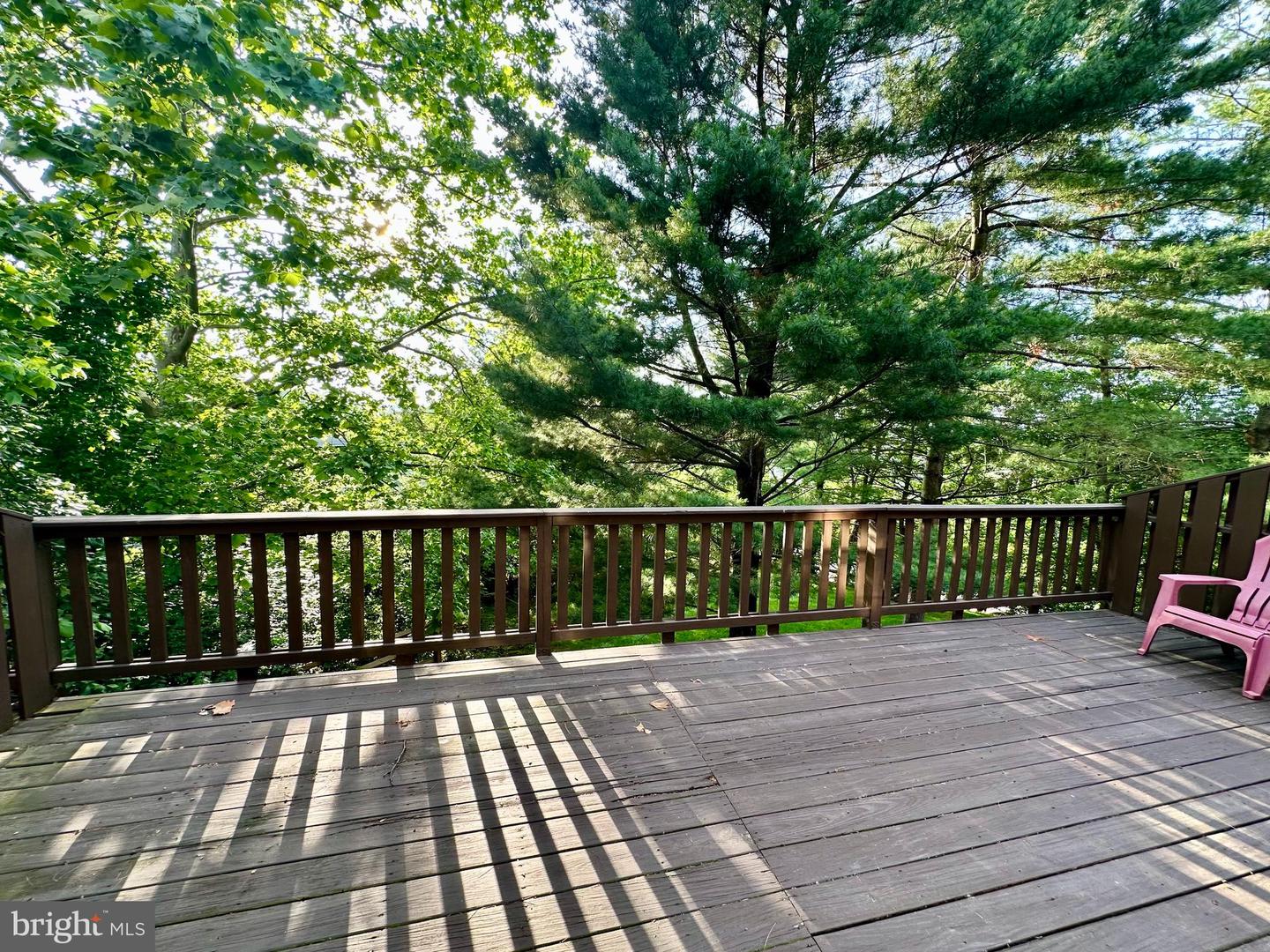 155 Weybridge Dr Property Photo 31
