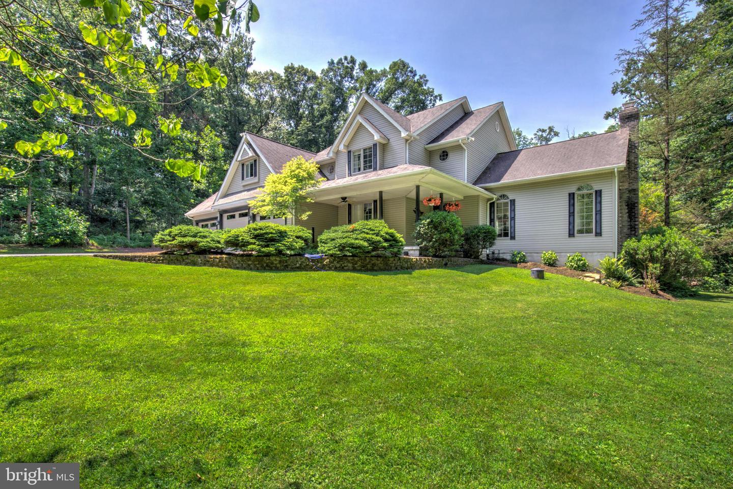 120 Monacy Rd Property Photo 3