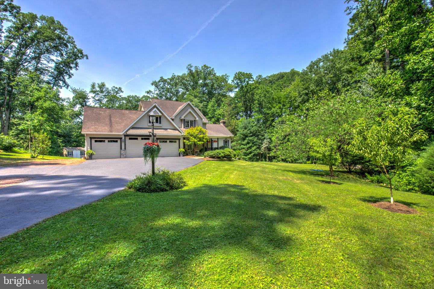 120 Monacy Rd Property Photo 4