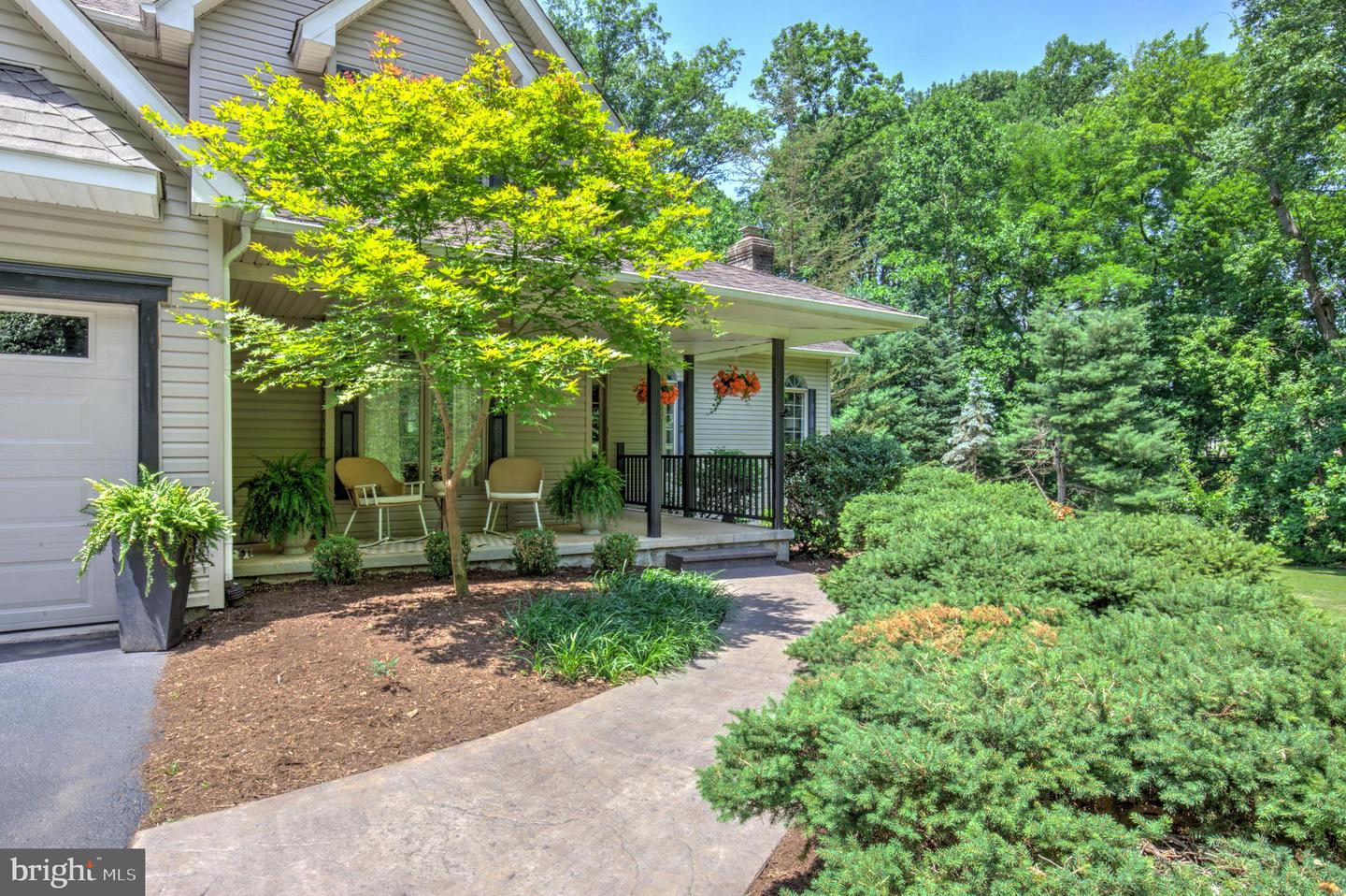 120 Monacy Rd Property Photo 8