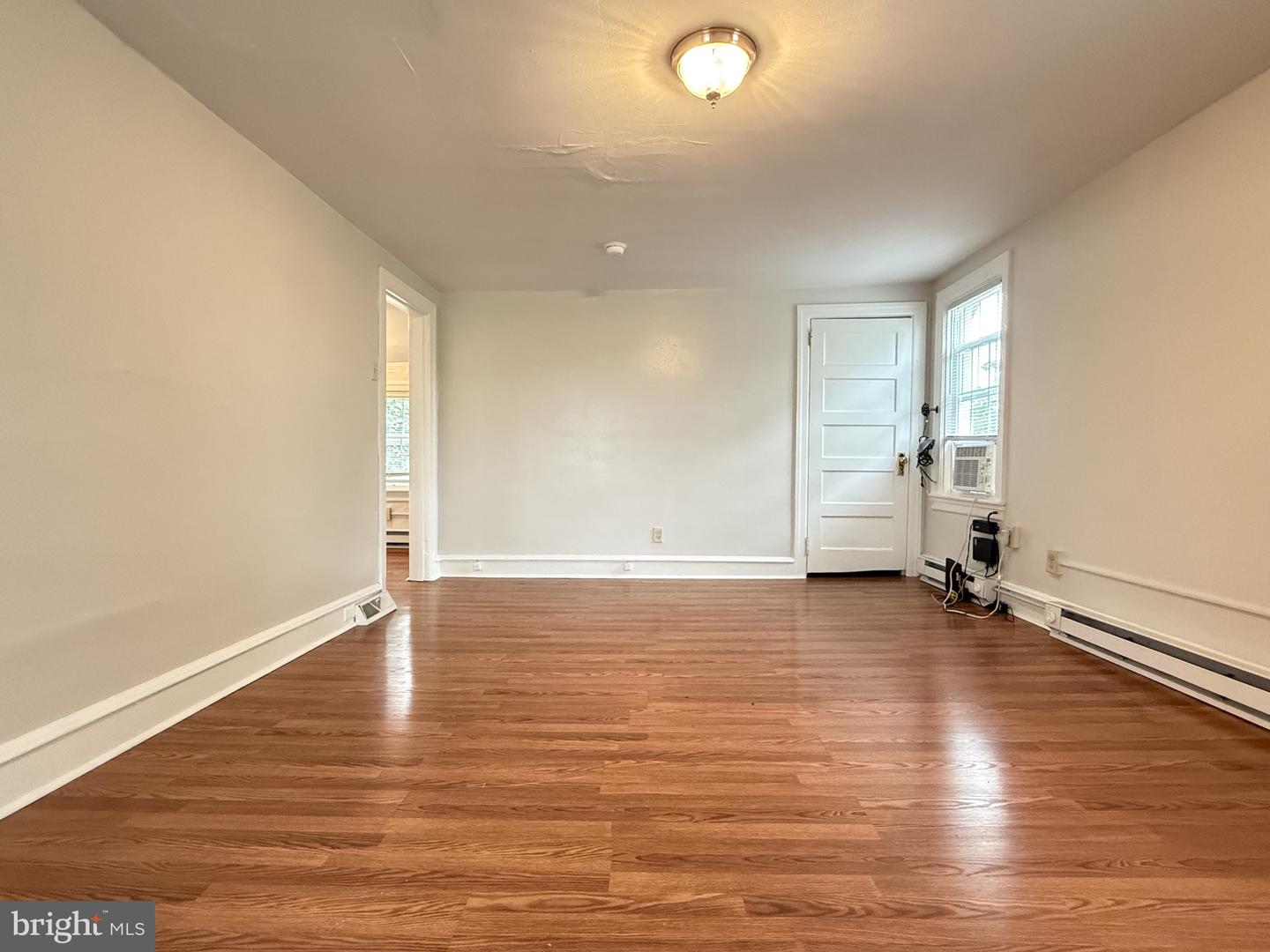 19 E Pothouse Rd Property Photo 4