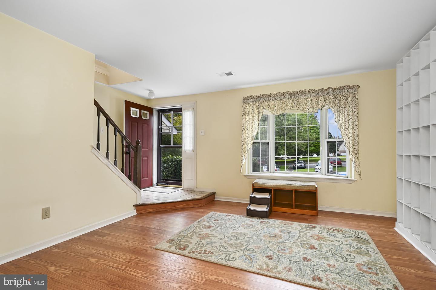 28 Townview Dr #d-28 Property Photo 4