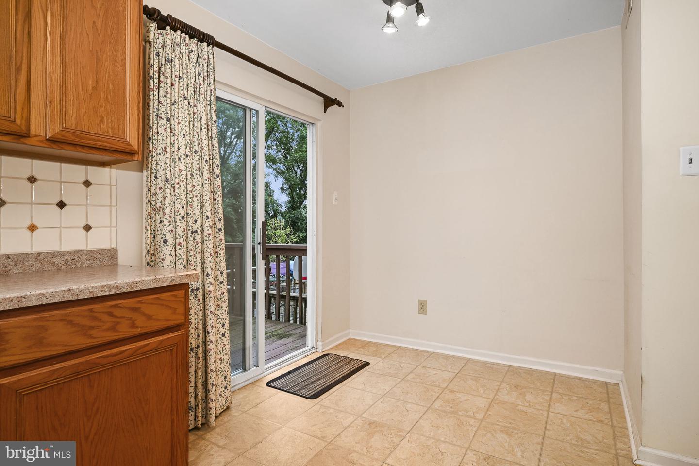 28 Townview Dr #d-28 Property Photo 10