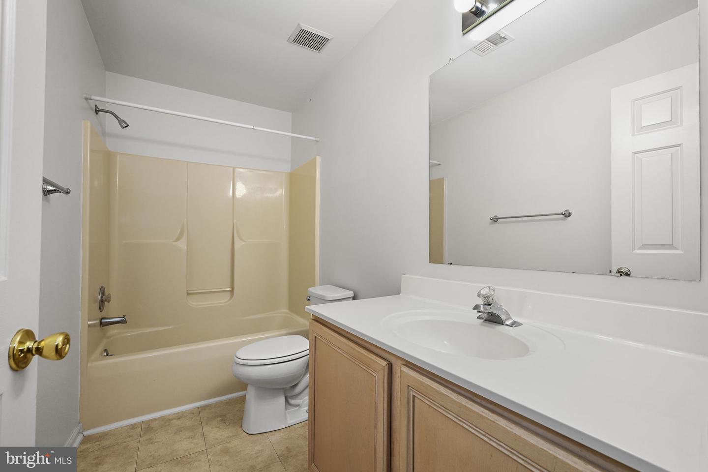28 Townview Dr #d-28 Property Photo 15