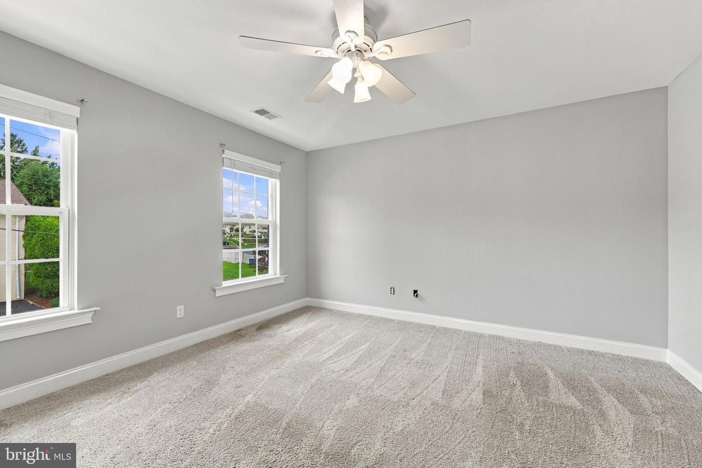 306 E Mulberry Property Photo 23