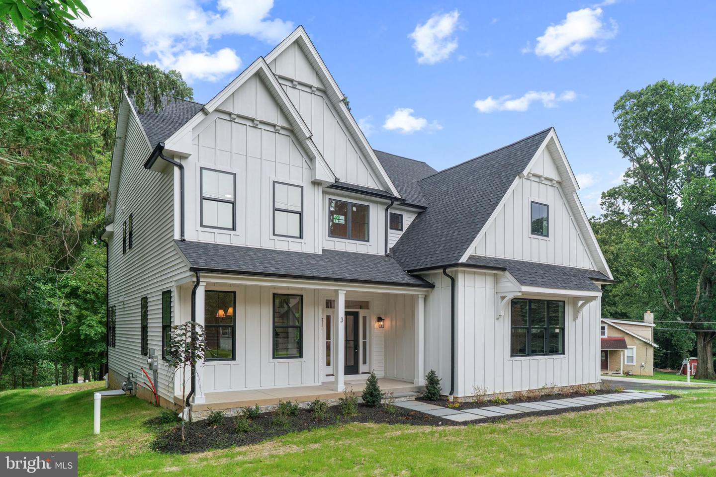 3 Whitworth Ave Property Photo 2