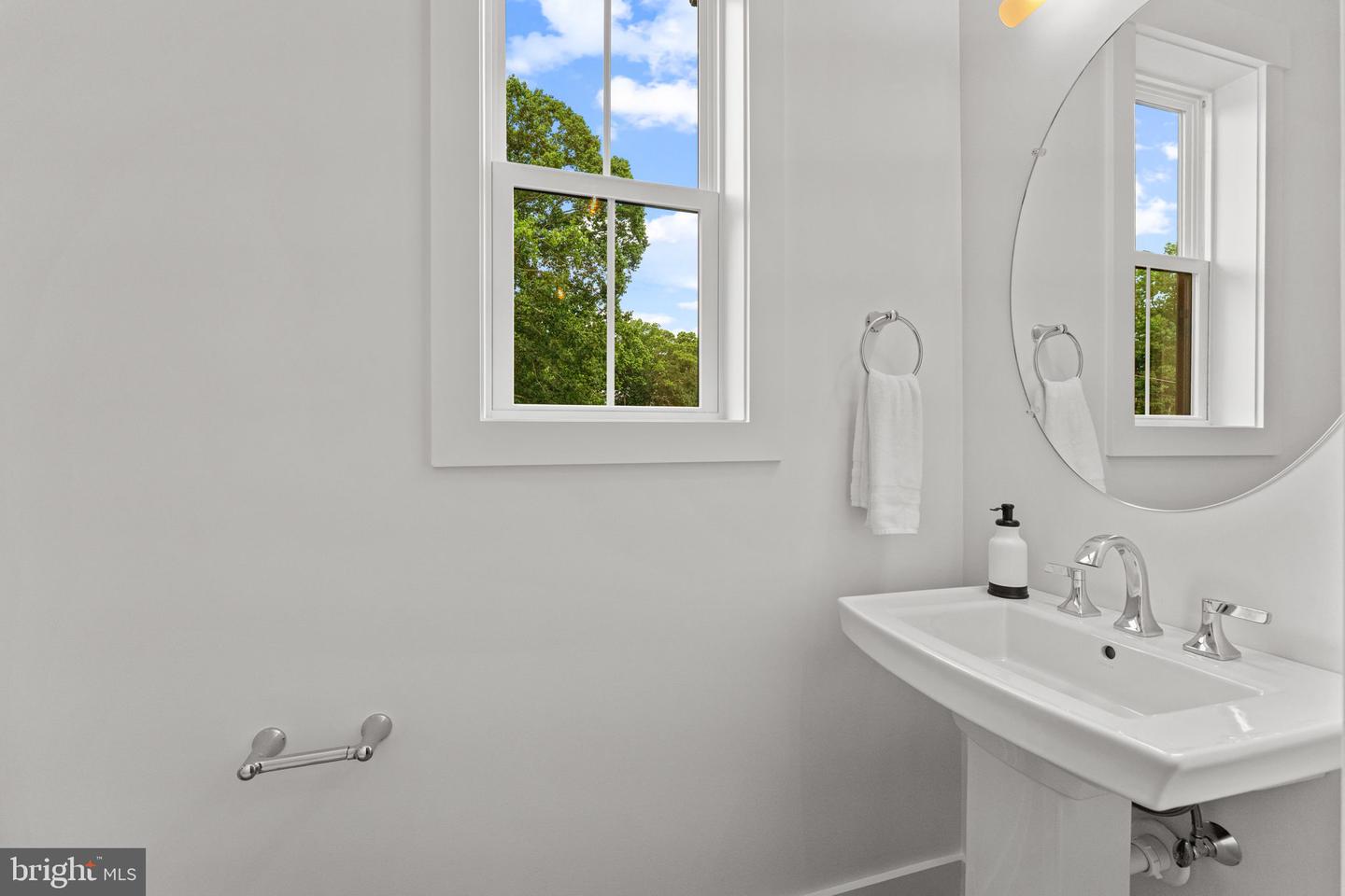 3 Whitworth Ave Property Photo 22