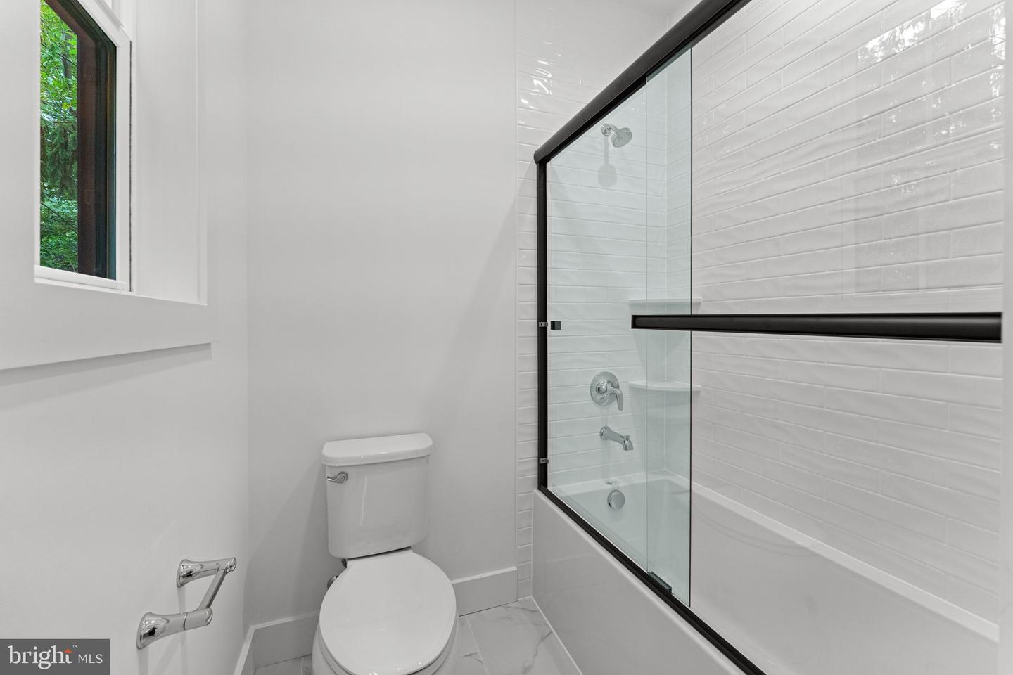 3 Whitworth Ave Property Photo 32