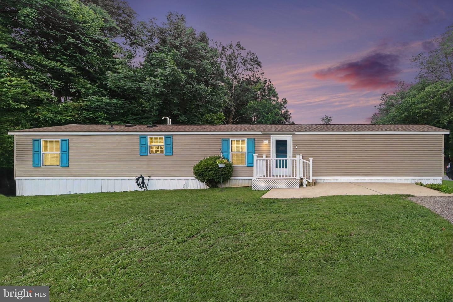 113 Sharon Dr Property Photo 1