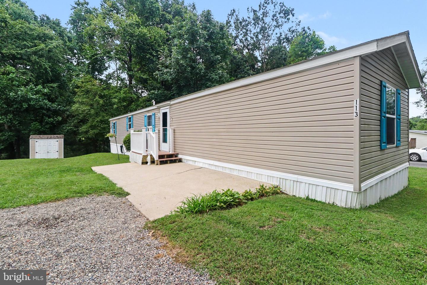 113 Sharon Dr Property Photo 3