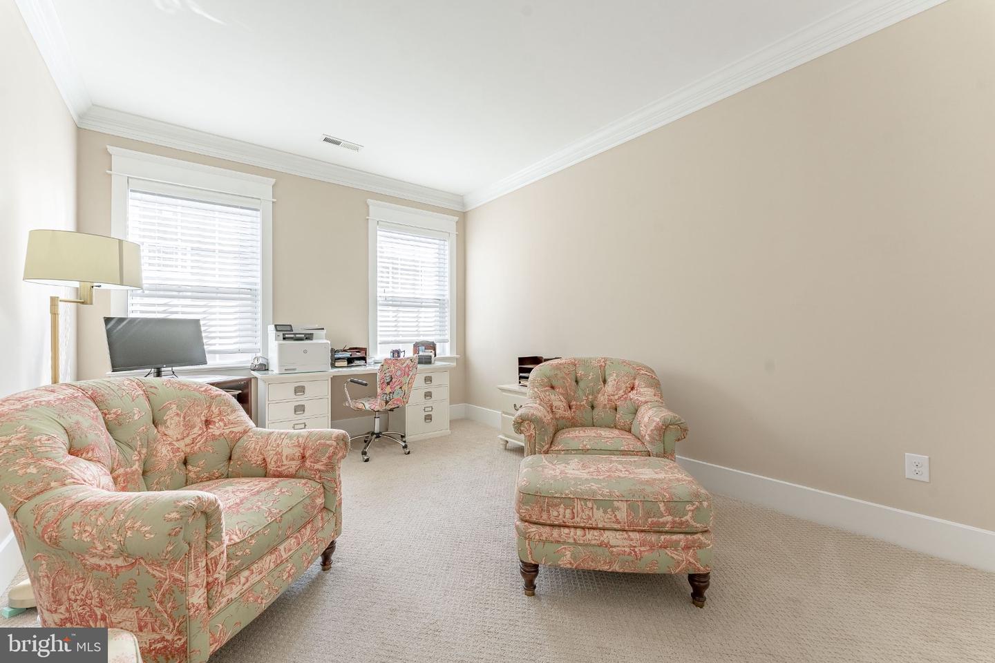 305 Quigley Dr Property Photo 49