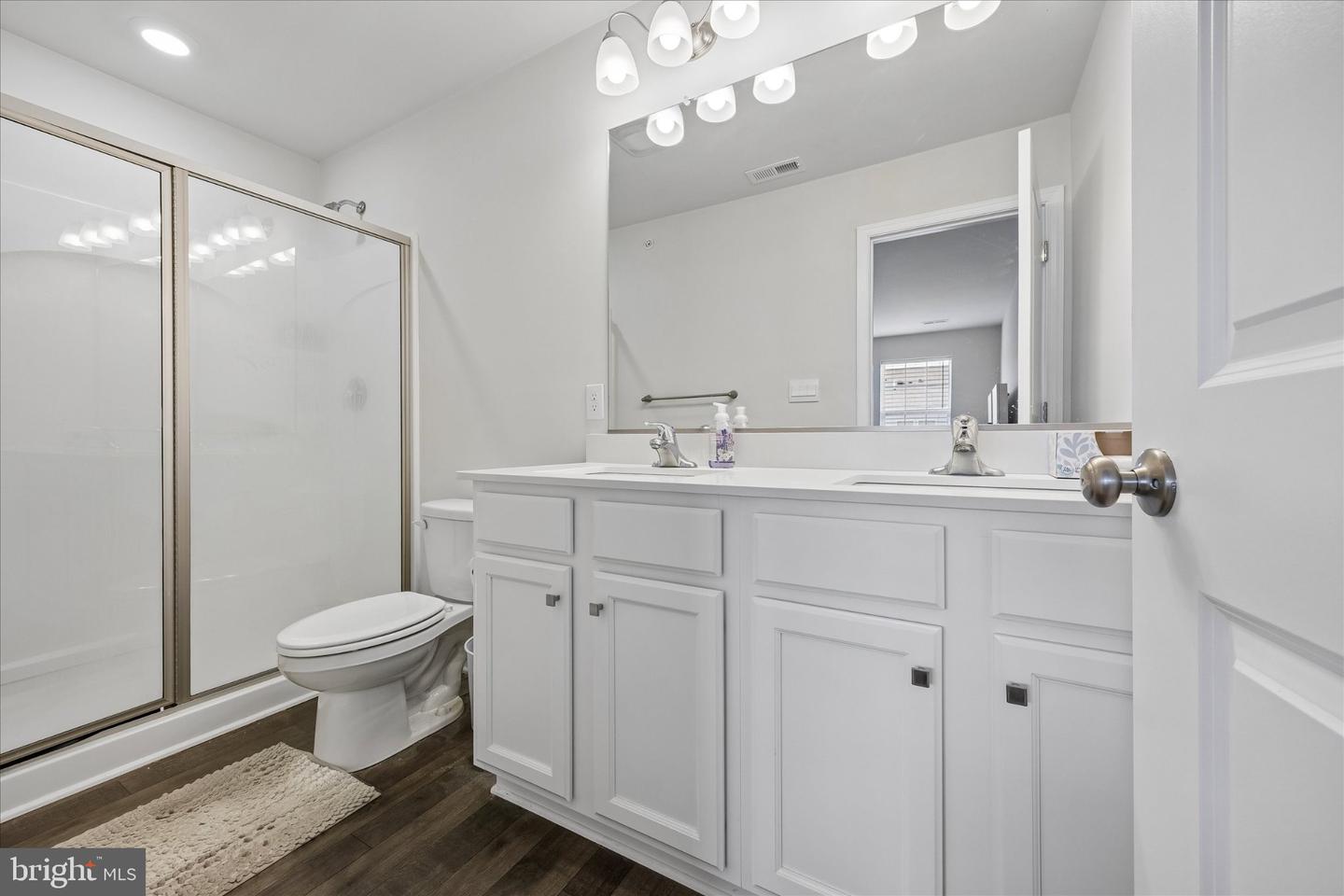 177 S Harner Blvd Property Photo 11