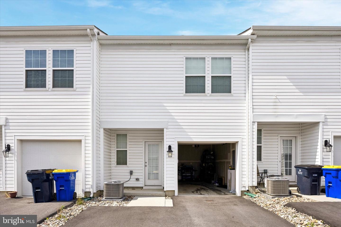 177 S Harner Blvd Property Photo 15