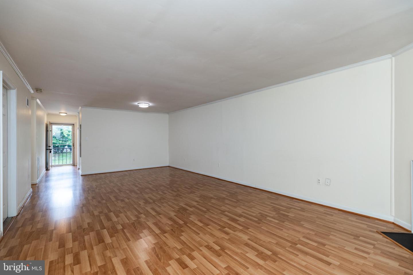 274 Valley Stream Ln Property Photo 5