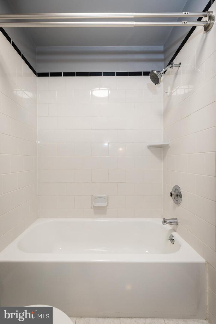 274 Valley Stream Ln Property Photo 12