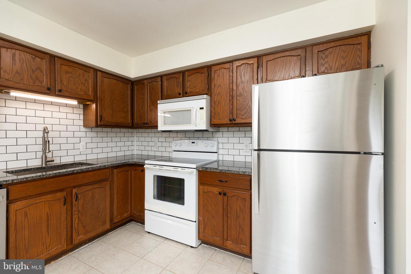 274 Valley Stream Ln Property Photo 16