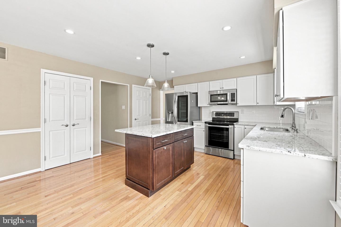 301 Dawns Edge Property Photo 7