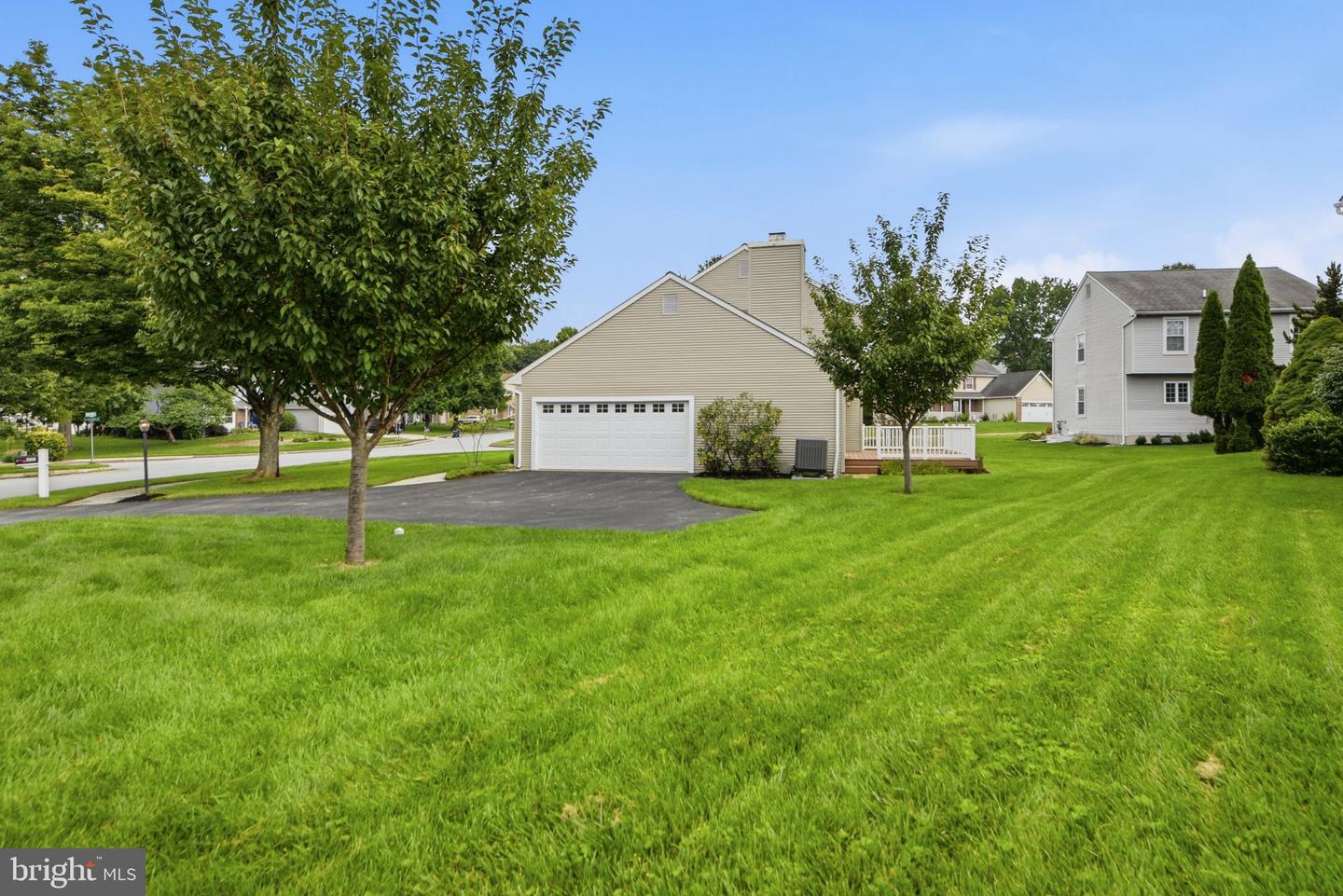 301 Dawns Edge Property Photo 25