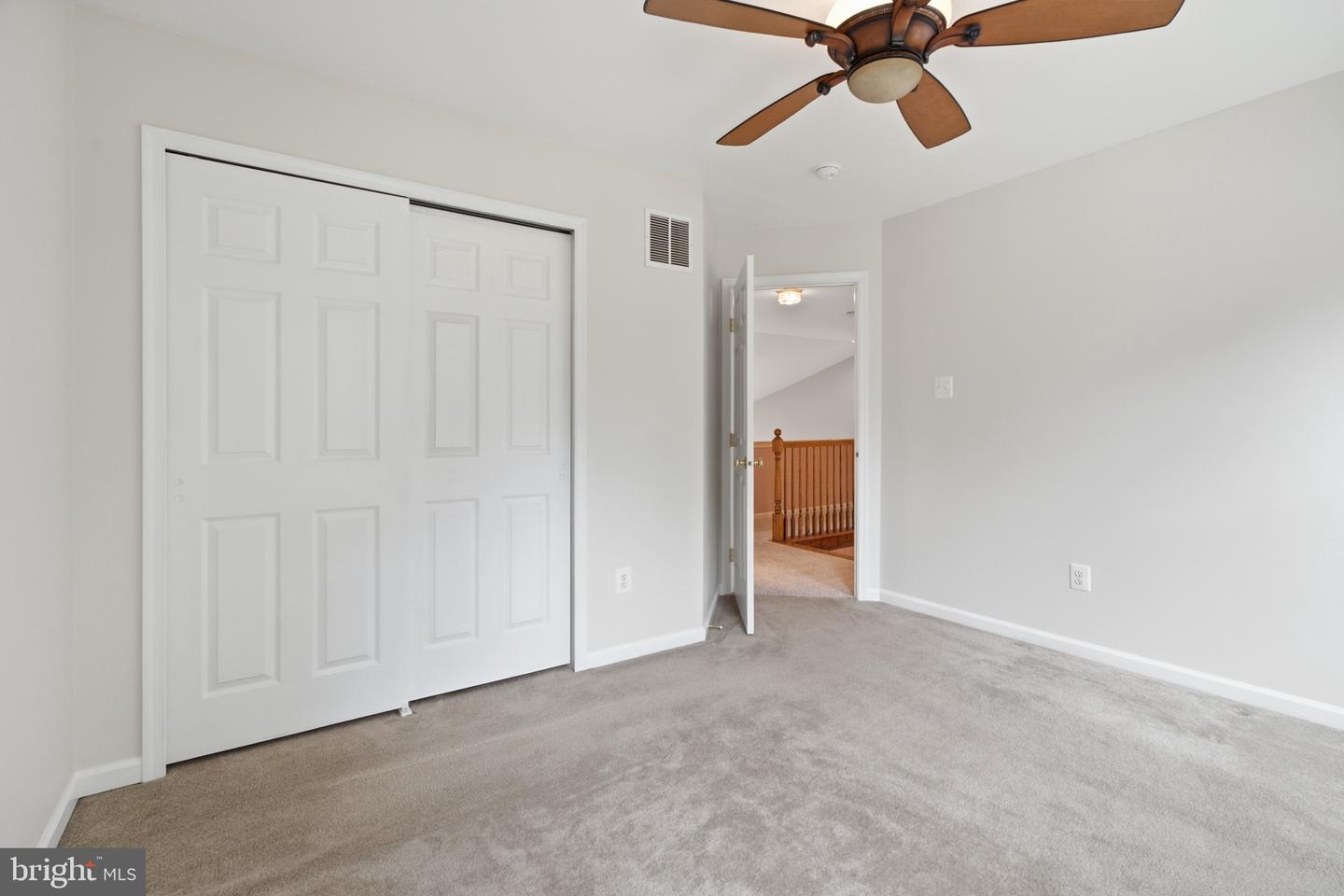1222 Indian Trail Dr Property Photo 35