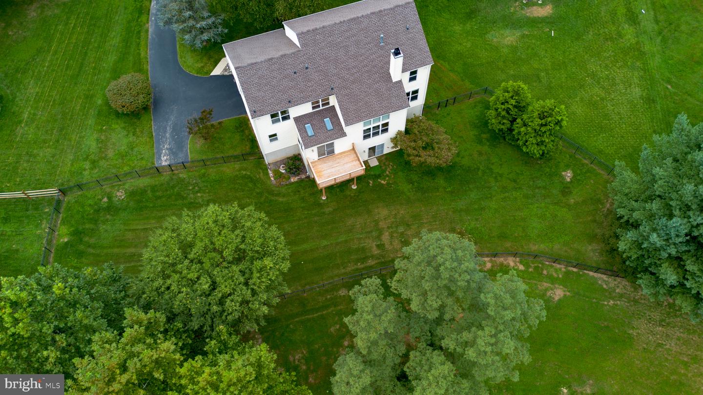 1222 Indian Trail Dr Property Photo 45